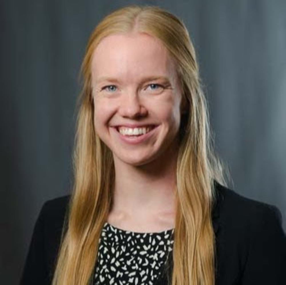 Meet your Posher, Carolyn